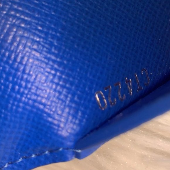 ❌SOLD❌ Louis Vuitton Clouds Pocket Organizer Card Wallet PO Virgil Abloh Blue - Picture 13 of 14